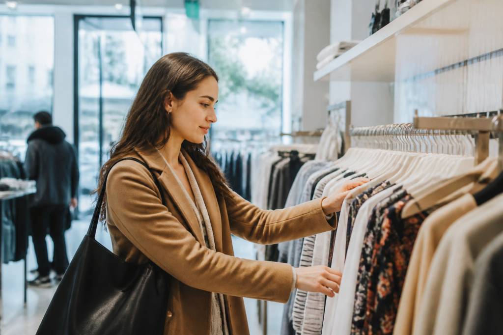 Boutiques ouvert le dimanche : les enseignes à connaître pour shopper sans contrainte