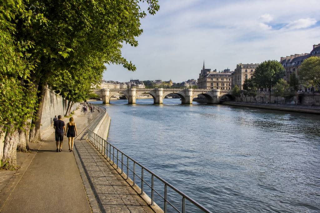 Balade paris seine : les plus beaux parcours à faire au fil de l’eau